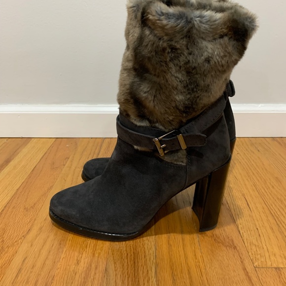 Stuart Weitzman Furstup Slate Grey suede Booties 9 Faux fur pull in buckle Heel - Picture 13 of 16